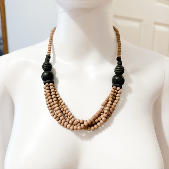 Vintage Wooden Beaded Layered Necklace Neutral Brown Black - Picture 2 of 4